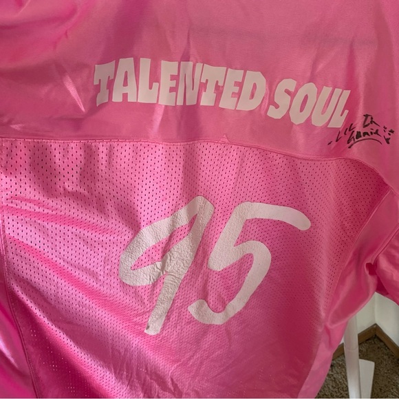 🚨“Should Worn A Bonnet” Talented Soul Custom Signed Jersey❤️🔥🔥 - Picture 5 of 5